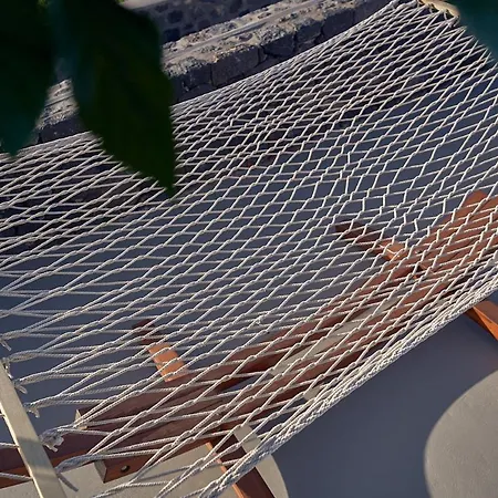 Nova Luxury Aparthotel 3*