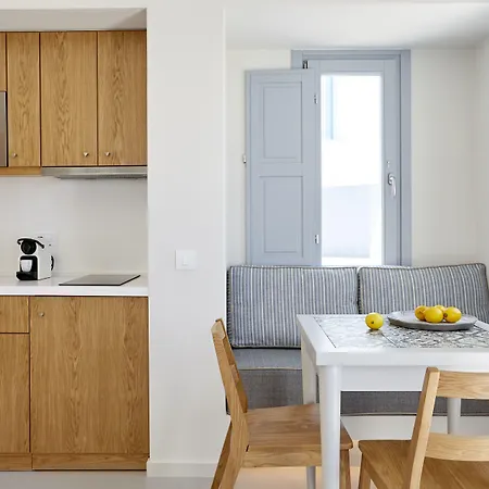 Apartmanhotel Nova Luxury Pírgosz