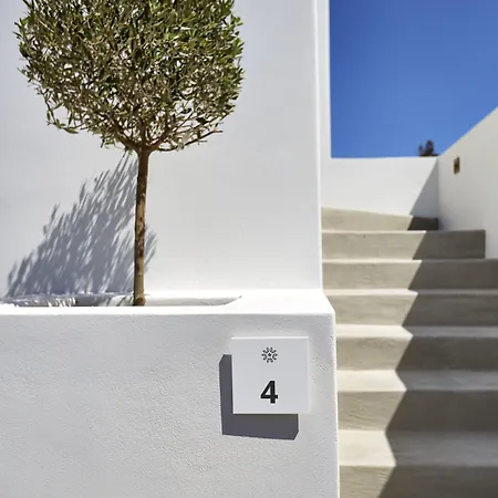 Nova Luxury Aparthotel 4*