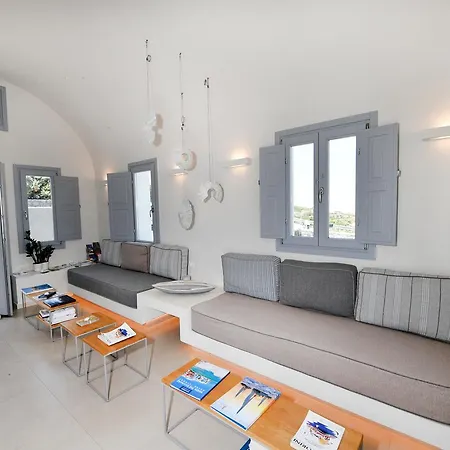 Nova Luxury Aparthotel Pyrgos Kallistis