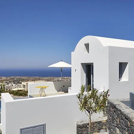 Nova Luxury Aparthotel Pyrgos Kallistis