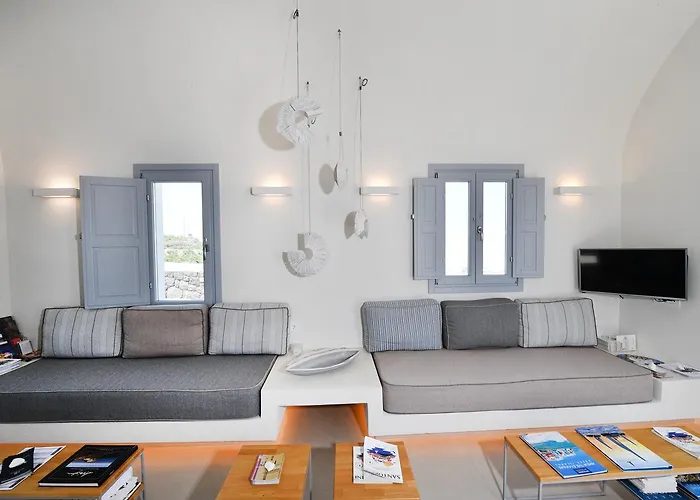 Nova Luxury Pyrgos Kallistis