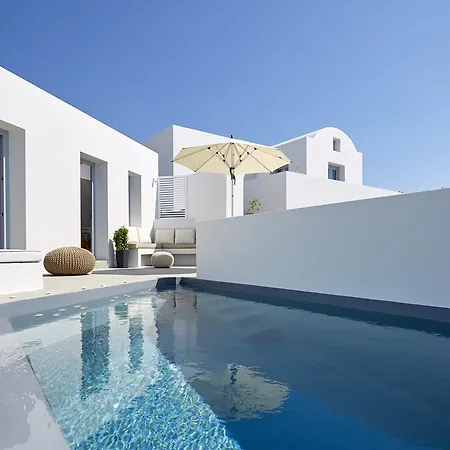 Ξενοδοχείο με διαμερίσματα Nova Luxury 4*