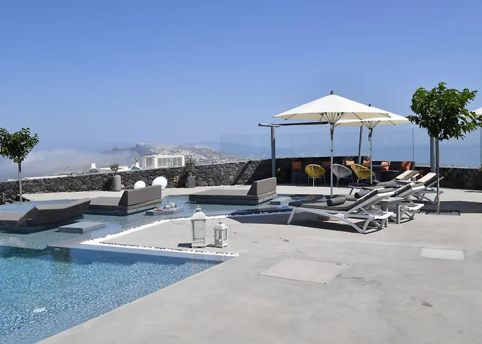 Nova Luxury Appart hôtel Pýrgos