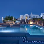 Nova Luxury Lägenhetshotell 4*