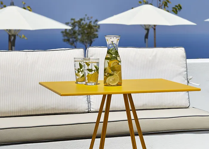 Nova Luxury 4* Pírgosz